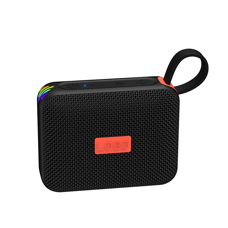 Portebla parolanto de SD-301 kun RGB-lumo